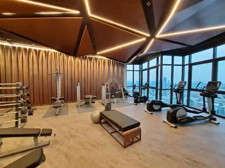 The Edge Central Pattaya Seaview With Infinity Pool & Free Netflix Екстериор снимка